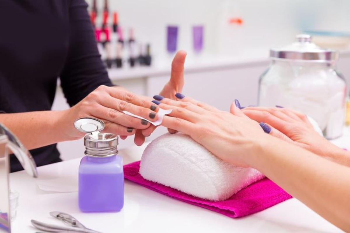 Curso de Manicure e Pedicure: Um Passo Decisivo para o Sucesso na Beleza